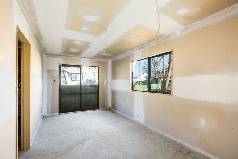 Photo of property in 277 Riverside Drive, Waterloo, Lower Hutt, 5011