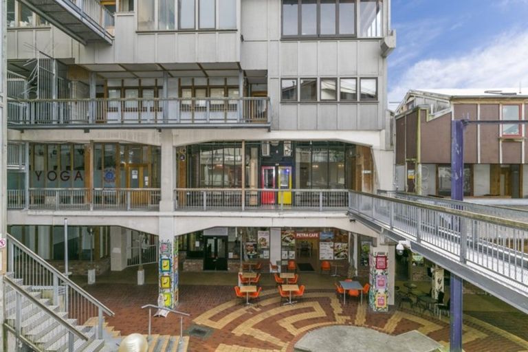 Photo of property in 228/21 Left Bank, Te Aro, Wellington, 6011