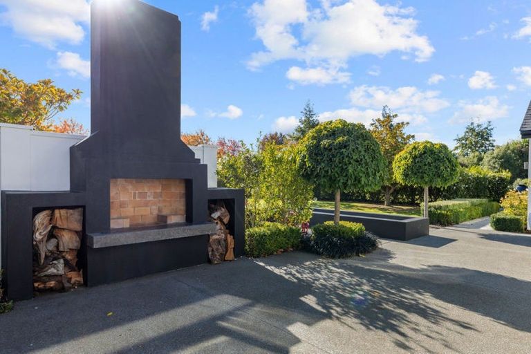 Photo of property in 92 Hodgens Road, Prebbleton, 7676