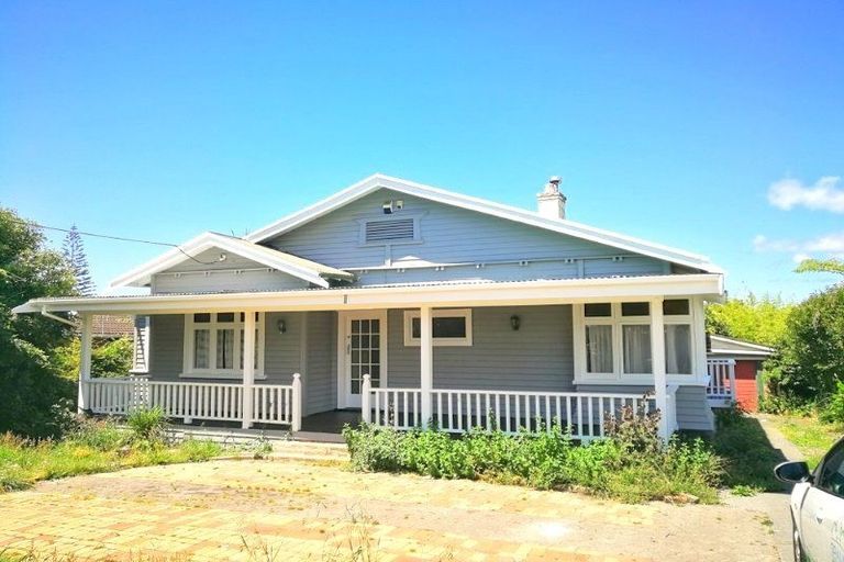 Photo of property in 296 Great North Road, Henderson, Auckland, 0612