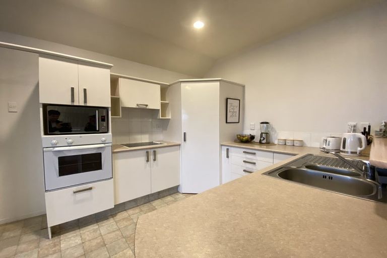 Photo of property in 200 Papamoa Beach Road, Papamoa Beach, Papamoa, 3118