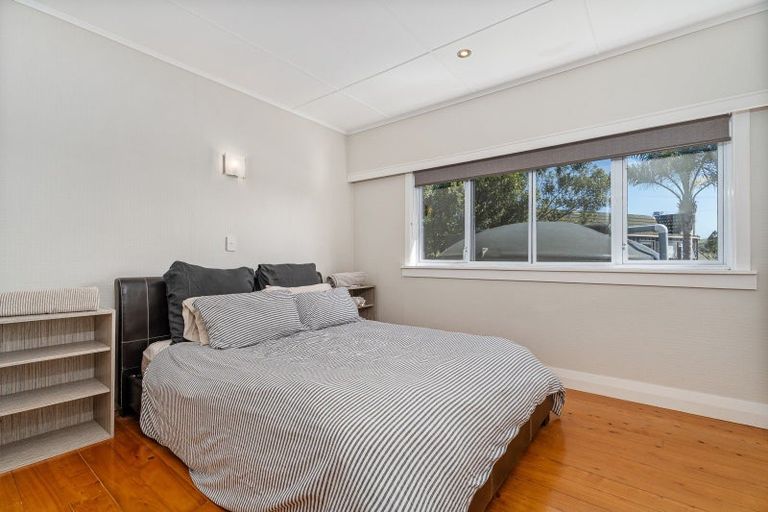 Photo of property in 18 Black Jack Road, Kuaotunu, Whitianga, 3592