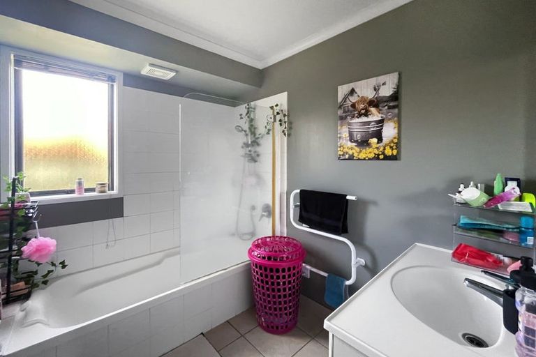 Photo of property in 41 Wentworth Drive, Rototuna North, Hamilton, 3210