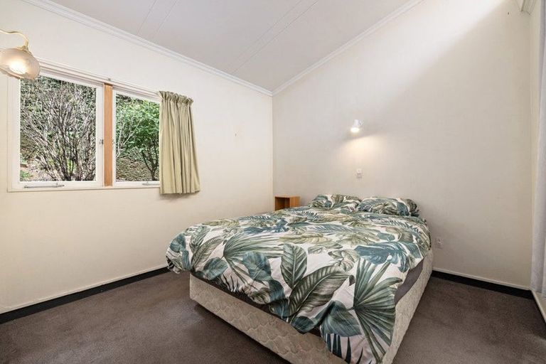 Photo of property in 125 Hallenstein Street, Queenstown, 9300