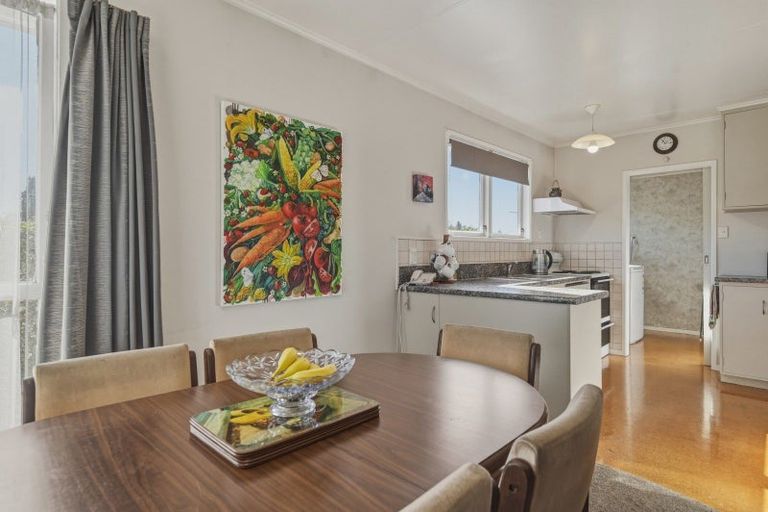 Photo of property in 18 Alison Street, Mangakakahi, Rotorua, 3015