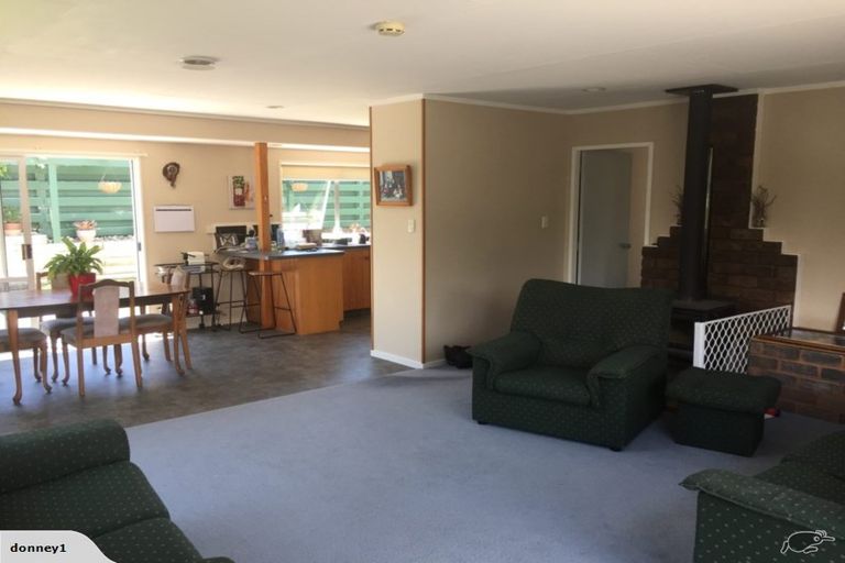 Photo of property in 15 Milsom Place, Te Puke, 3119
