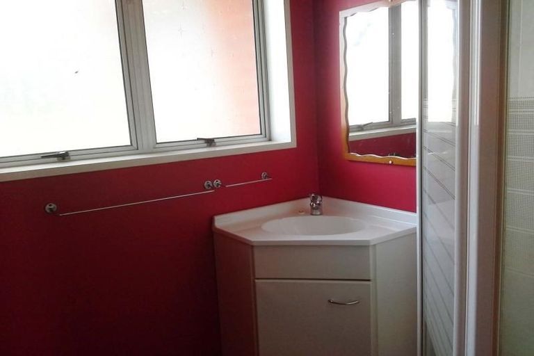 Photo of property in 16 Rangitake Drive, Spotswood, New Plymouth, 4310