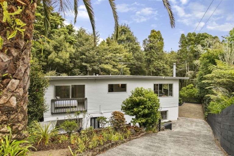 Photo of property in 23 Catrina Avenue, Birkenhead, Auckland, 0626