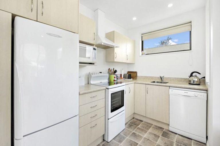 Photo of property in 2/173 Cashmere Road, Hoon Hay, Christchurch, 8025