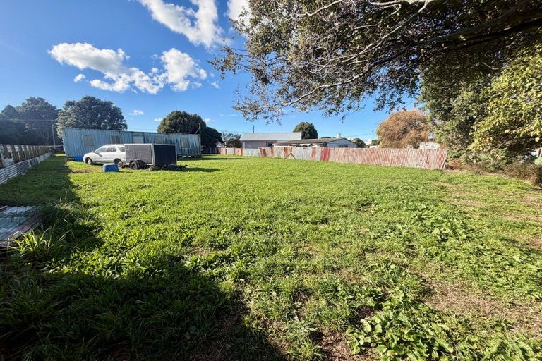 Photo of property in 18 Riemenschneider Street, Manaia, 4612