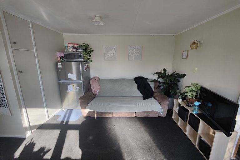 Photo of property in 27 Lancaster Street, Highbury, Palmerston North, 4412
