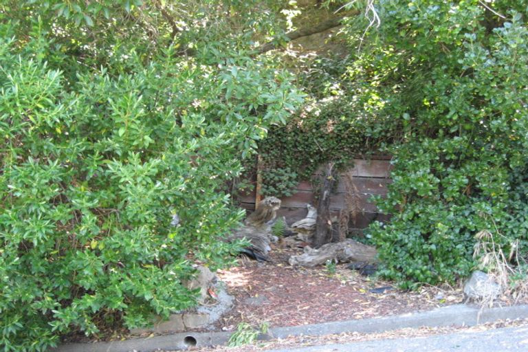 Photo of property in 43 Hawkhurst Road, Lyttelton, 8082