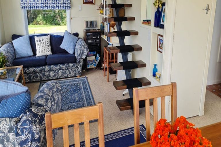Photo of property in 16 Arawa Street, Raumati Beach, Paraparaumu, 5032