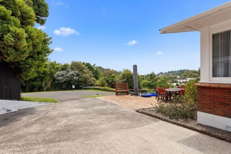 Photo of property in 27 Mokorua Parade, Whakatane, 3120