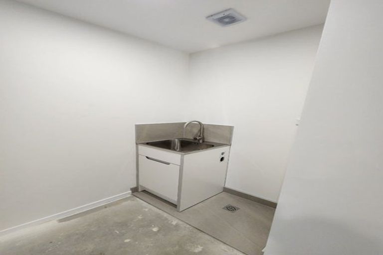 Photo of property in 9/25 Manse Road, Pahurehure, Papakura, 2113