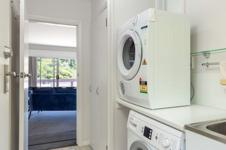 Photo of property in 5a Angle Street, Picton, 7220