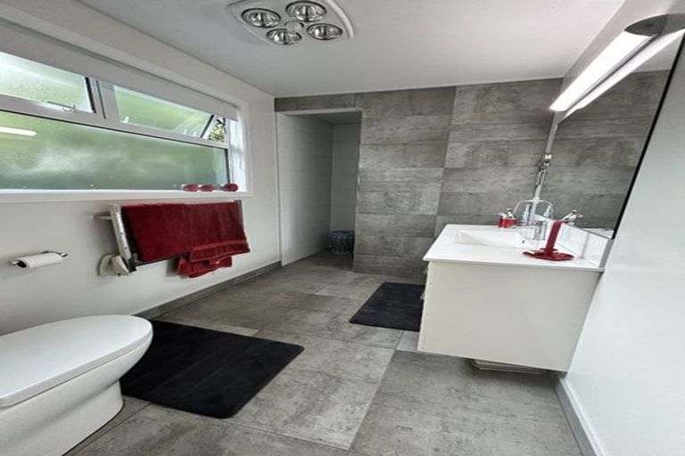 Photo of property in 71a Middle Road, Havelock North, 4130