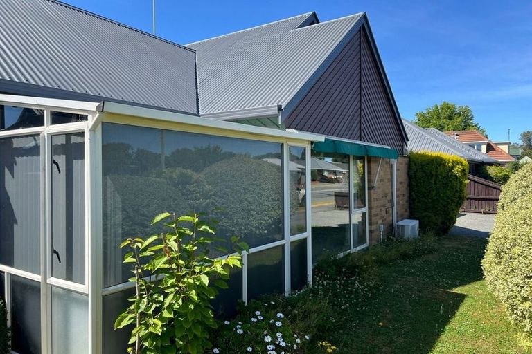 Photo of property in 144 Withells Road, Avonhead, Christchurch, 8042