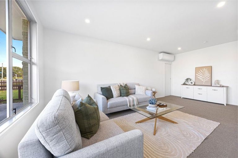 Photo of property in 2/99 Briggs Road, Shirley, Christchurch, 8052
