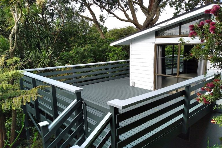 Photo of property in 6a Hine Road, Wainuiomata, Lower Hutt, 5014