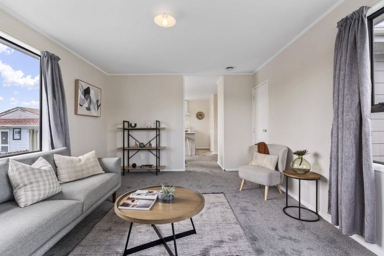 Photo of property in 67 Sunvue Road, Glen Eden, Auckland, 0602