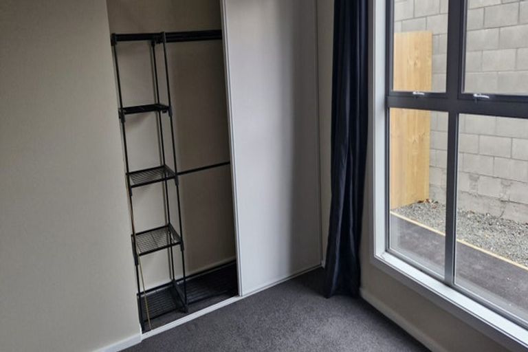 Photo of property in 30a Larch Place, Casebrook, Christchurch, 8051