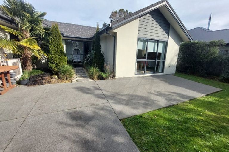 Photo of property in 2 Prebblewood Drive, Prebbleton, 7604