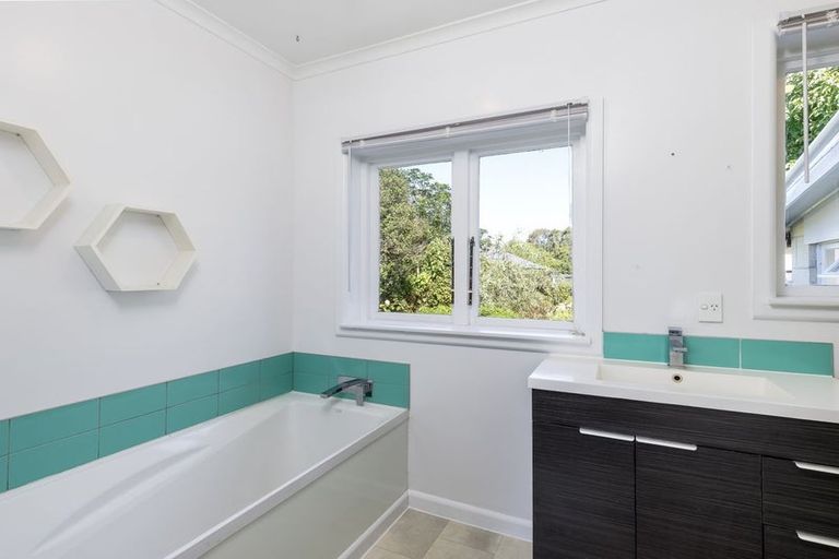 Photo of property in 4 Dixon Street, Waimate, 7924
