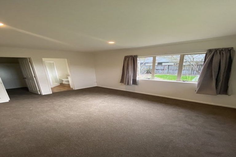 Photo of property in 38 Cranbrook Place, Rototuna North, Hamilton, 3210