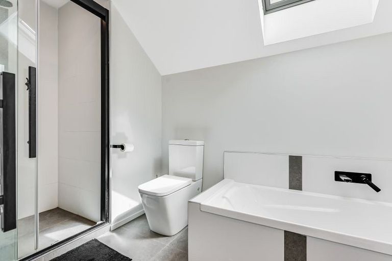 Photo of property in 2/22 Campbell Street, Frankton, Hamilton, 3204