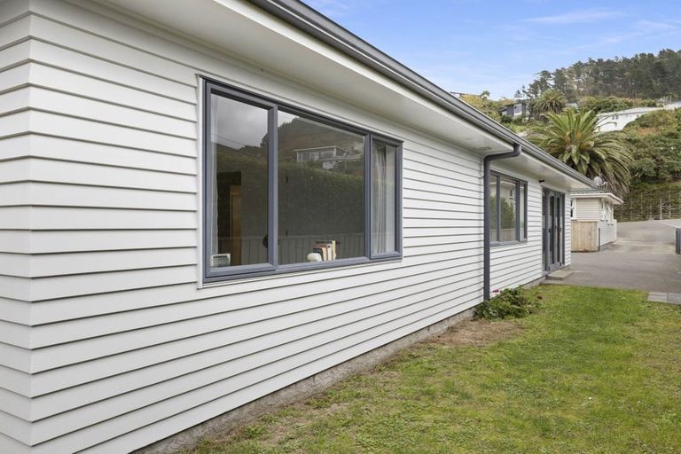 Photo of property in 316a Main Road, Tawa, Wellington, 5028