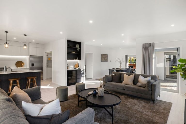 Photo of property in 1 Woodstock Road, Fairfield, Hamilton, 3214