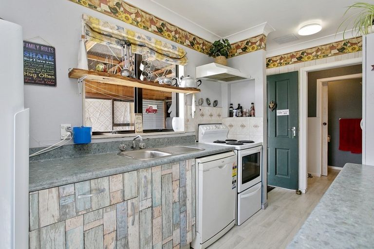 Photo of property in 10 Grace Crescent, Richmond Heights, Taupo, 3330