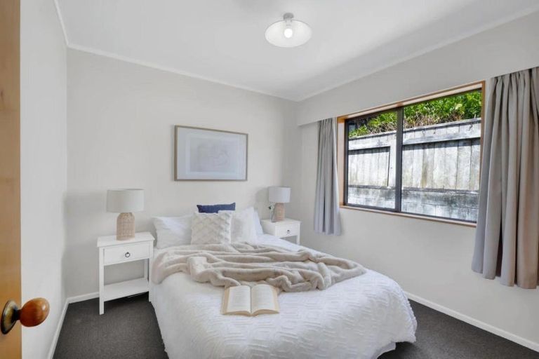 Photo of property in 263b Huatoki Street, Upper Vogeltown, New Plymouth, 4310
