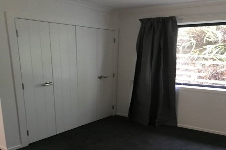 Photo of property in 38 Tree View Avenue, Glenfield, Auckland, 0629