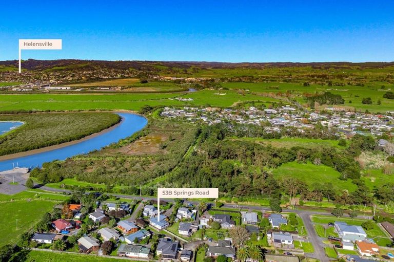 Photo of property in 53b Springs Road, Parakai, 0830