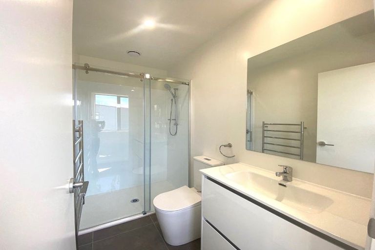 Photo of property in 8 Bugle Road, Totara Park, Auckland, 2019