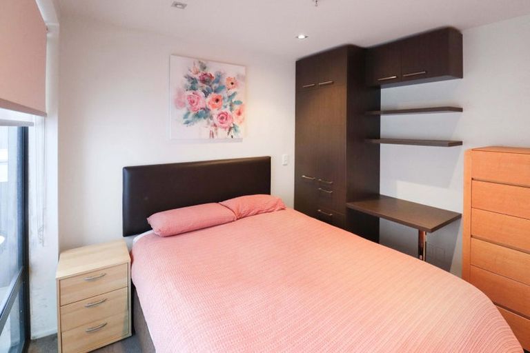 Photo of property in Forte Apartments, 35/13 College Street, Te Aro, Wellington, 6011