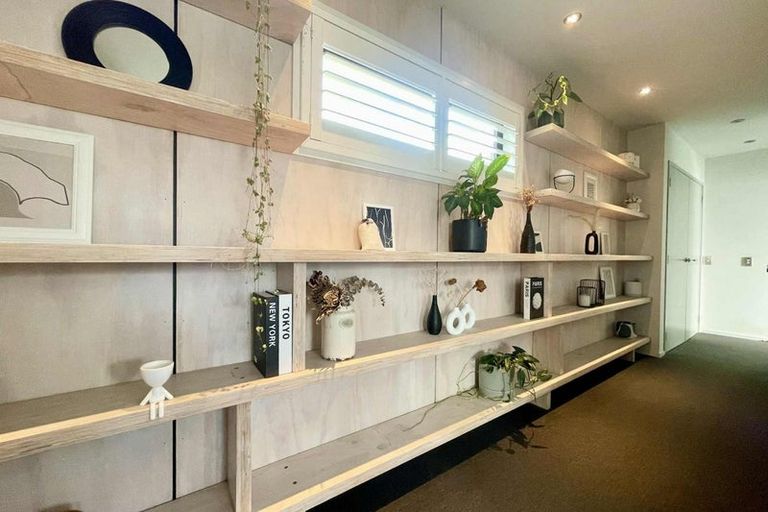 Photo of property in 224 Awai Road, Tarurutangi, New Plymouth, 4372