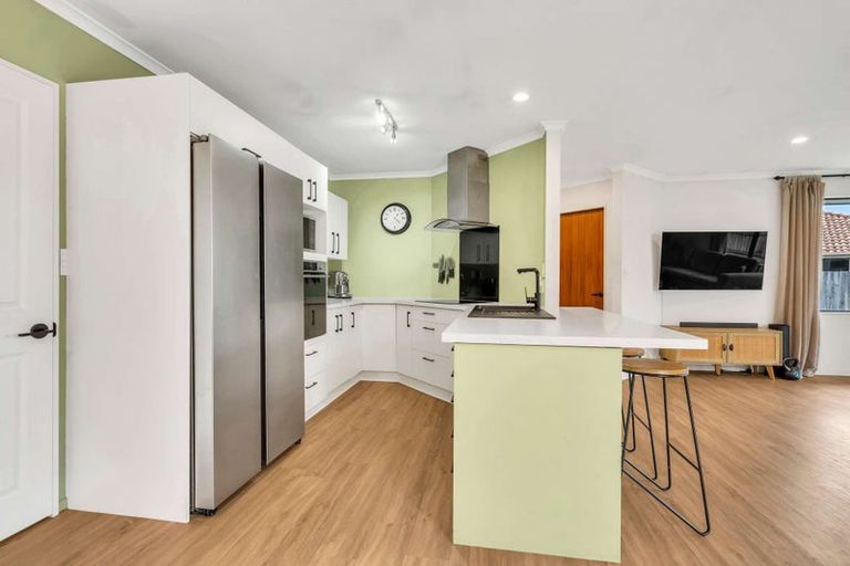 Photo of property in 30 Hoult Crescent, Monaco, Nelson, 7011