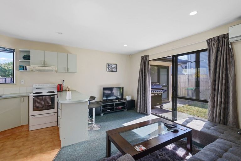 Photo of property in 2/503 Madras Street, St Albans, Christchurch, 8014