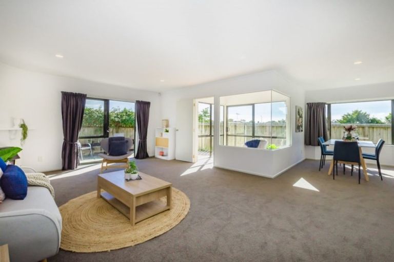 Photo of property in 25 Murray Court, Paraparaumu Beach, Paraparaumu, 5032
