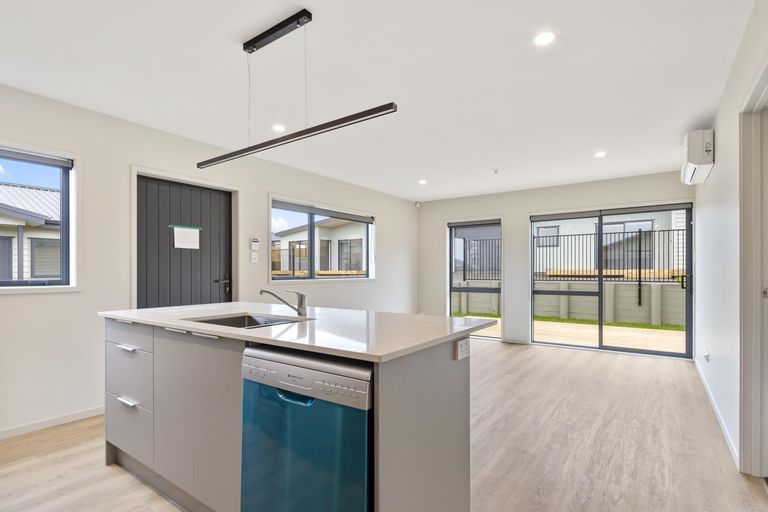 Photo of property in 45b Prospect Terrace, Pukekohe, 2120