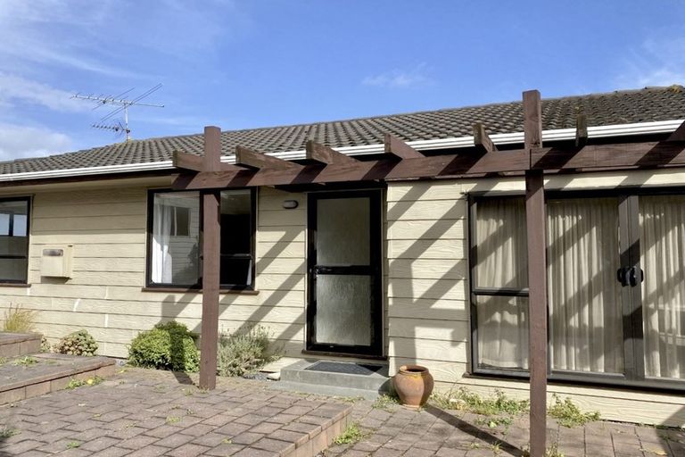 Photo of property in 254 Mitchell Street, Brooklyn, Wellington, 6021