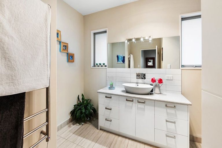 Photo of property in 7 Mandeville Park Drive, Swannanoa, Kaiapoi, 7692