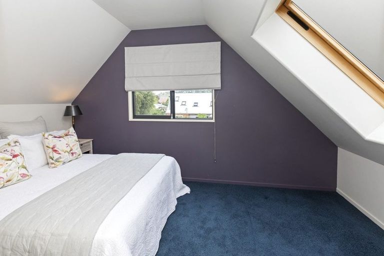 Photo of property in 57 Main Road, Redcliffs, Christchurch, 8081