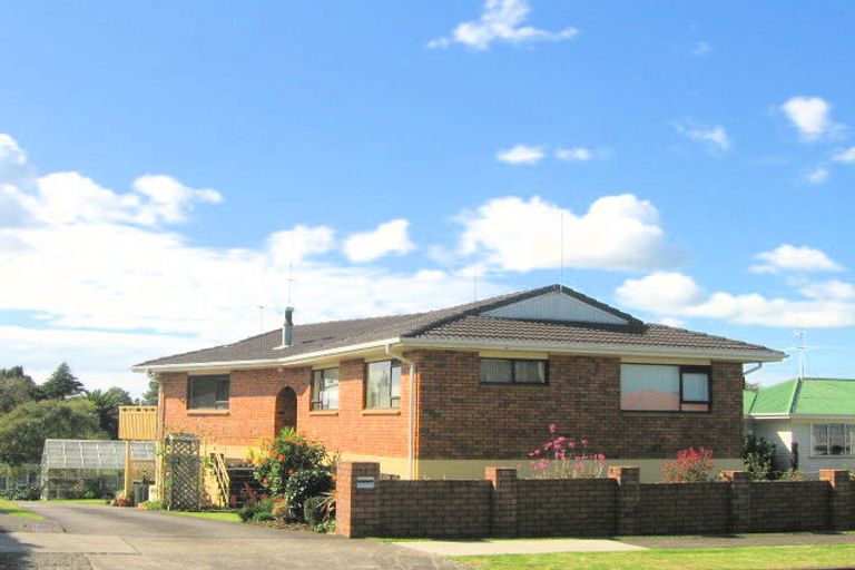 Photo of property in 11 Trimmer Terrace, Papatoetoe, Auckland, 2025