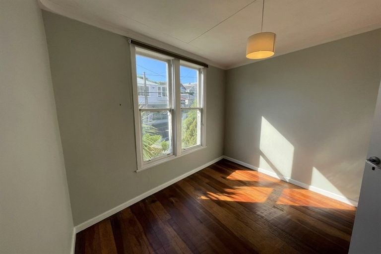 Photo of property in 62 Wallace Street, Mount Cook, Wellington, 6021