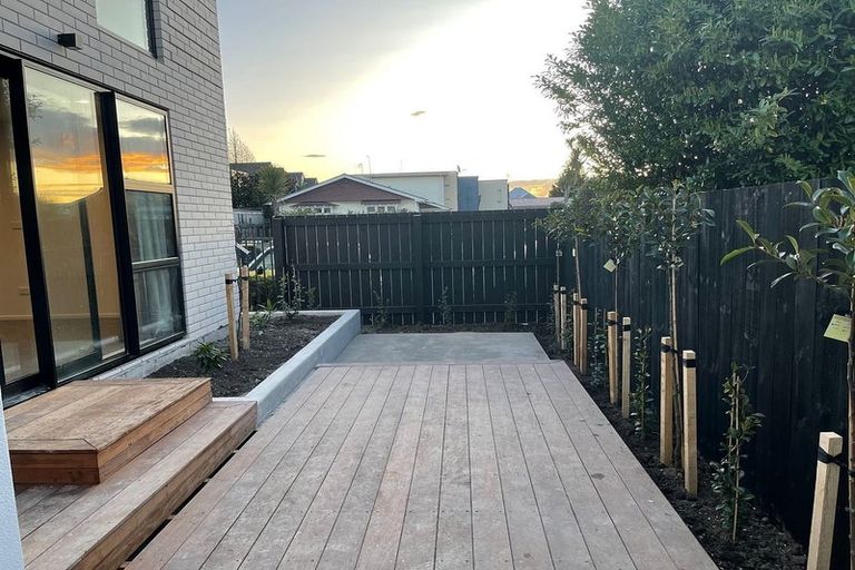 Photo of property in 6/6 Burdale Street, Riccarton, Christchurch, 8011