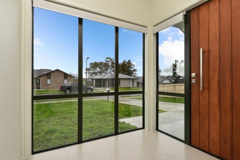 Photo of property in 10 Matau Close, Te Kauwhata, 3710